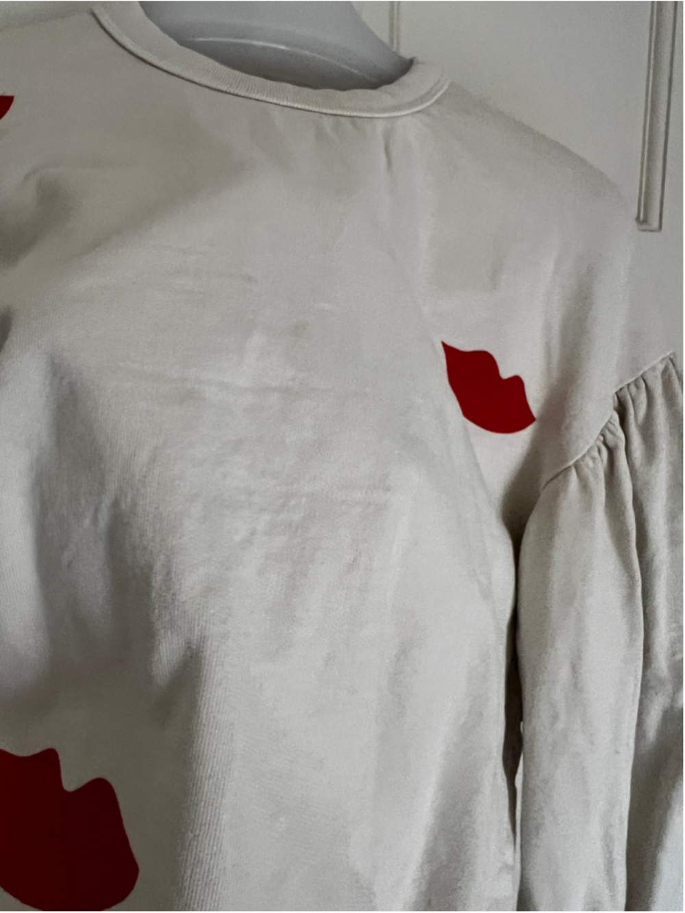 Clare V. Drop Shoulder Lips Sweatshirt M - Picture 5 of 14